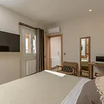 Almi Of Naxos 4*