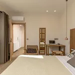 Almi Of Naxos Aparthotel