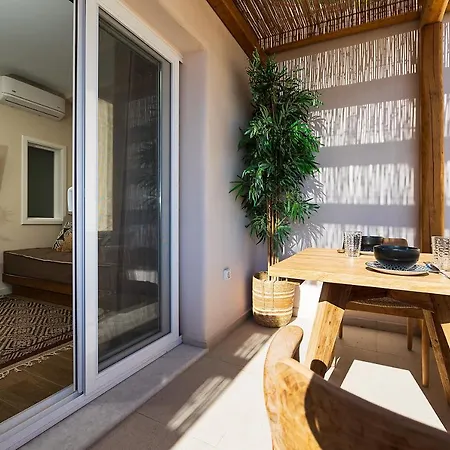 Aparthotel Almi Of Naxos 4*