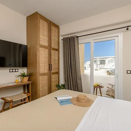 شقة فندقية Almi Of Naxos 4*