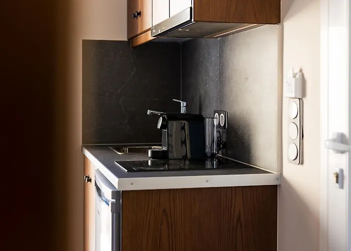 Almi Of Naxos Aparthotel 4*