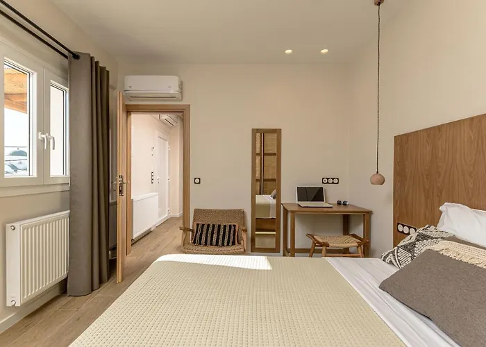 Almi Of Naxos Aparthotel