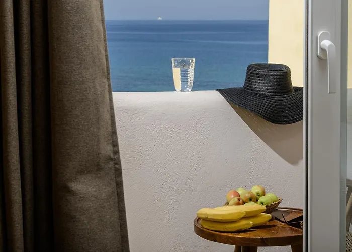 Aparthotel Almi Of Naxos 4*