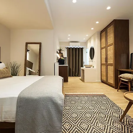 Almi Of Naxos Apart-hotel