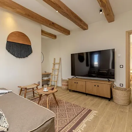 Apart-hotel Almi Of Naxos 4*