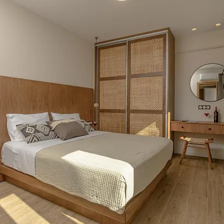 Almi Of Naxos Apart-hotel 4*