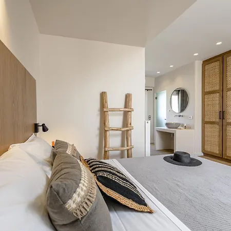 Aparthotel Almi Of Naxos 4*