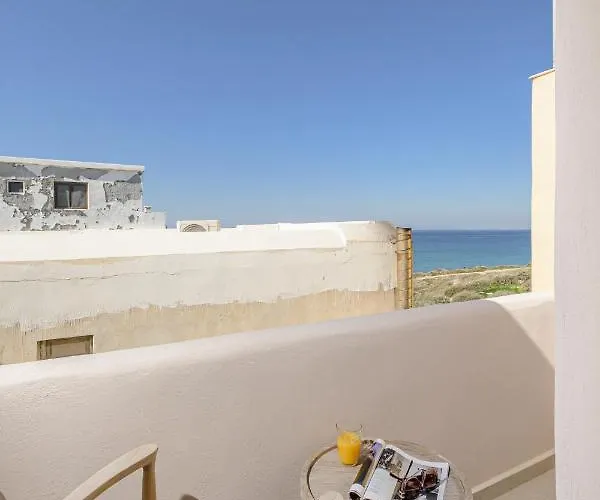 Lägenhetshotell Almi Of Naxos 4*